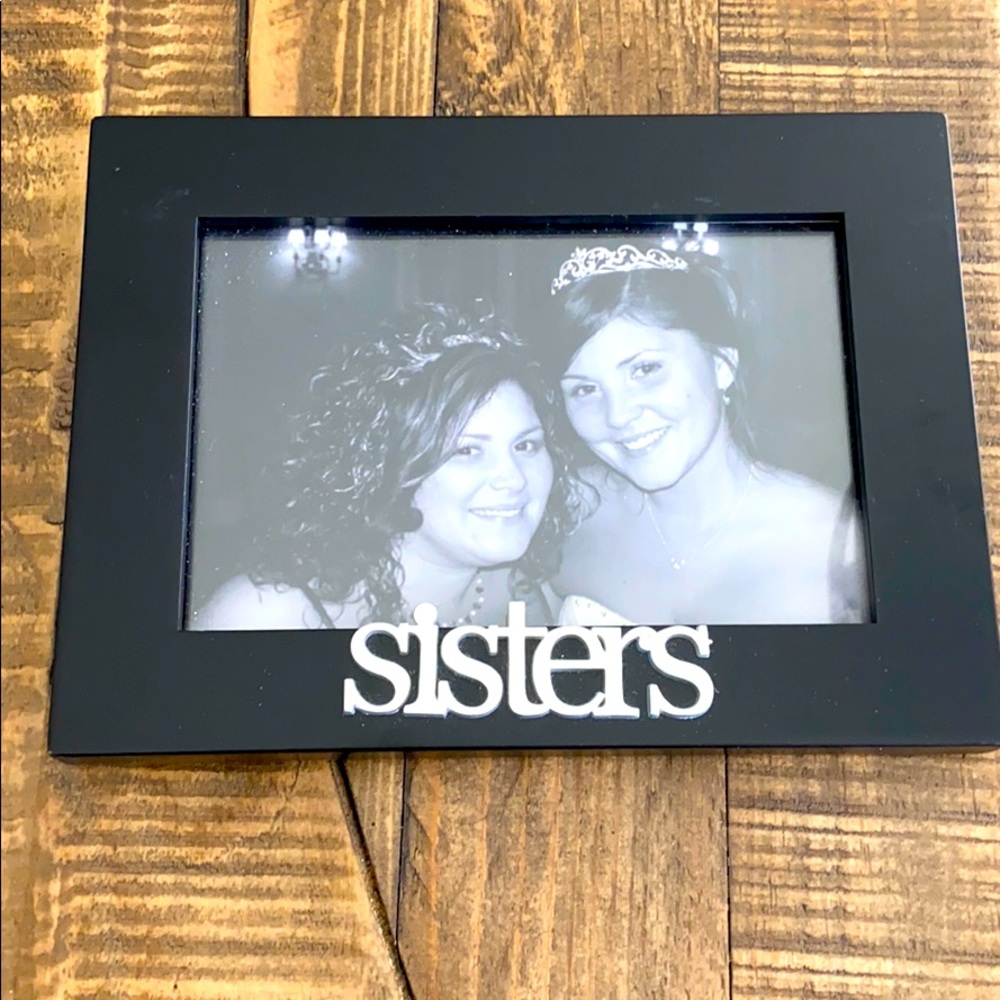 Sisters black and silver 6 x 4 frame